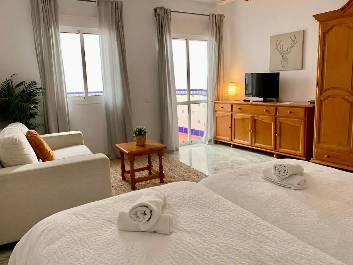 Apartamentos Alan Nerja 0*,